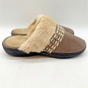 Isotoner Signature Erica Microsuede Slippers Women's 7.5-8 Taupe Fur Lined Clogs